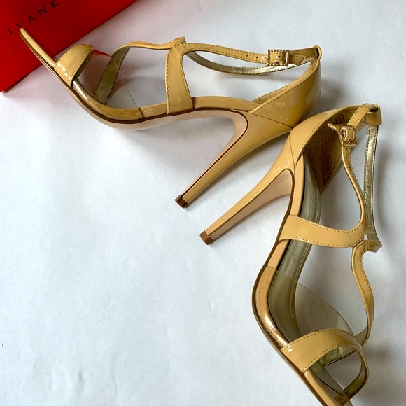 Ivanka Trump heels, size US 9/ Eur 39 - Picture 4 of 5